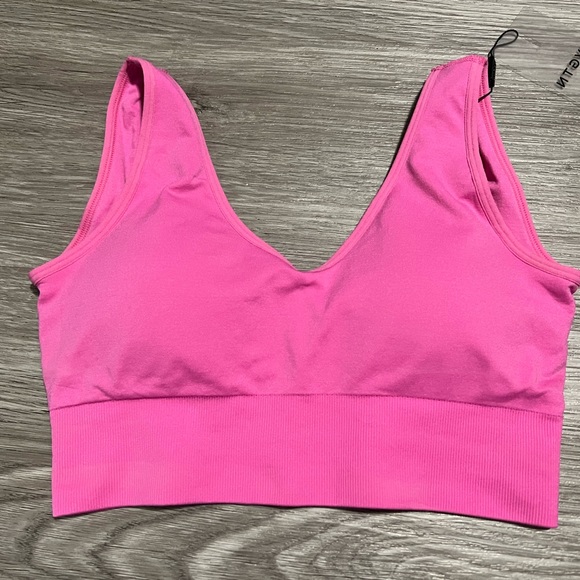 NVGTN Elevate Seamless bra - Picture 2 of 5